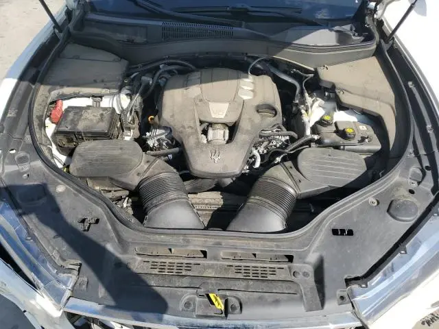 2019 MASERATI LEVANTE   