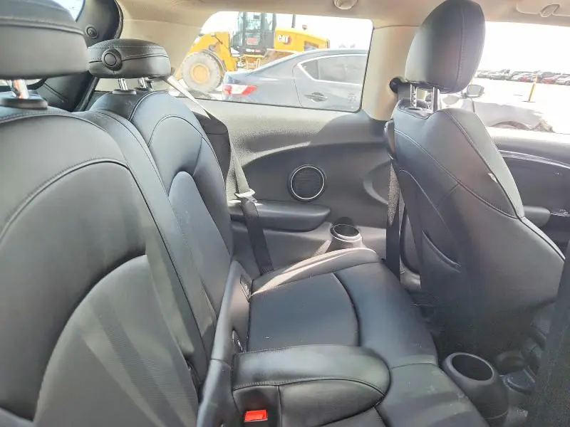 2014 MINI COOPER S  