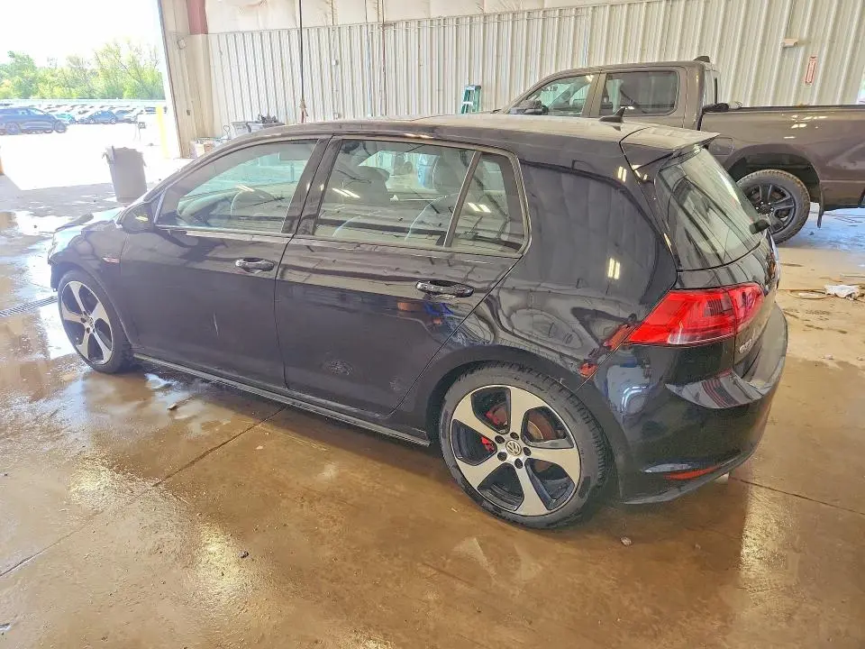 2015 VOLKSWAGEN GTI   