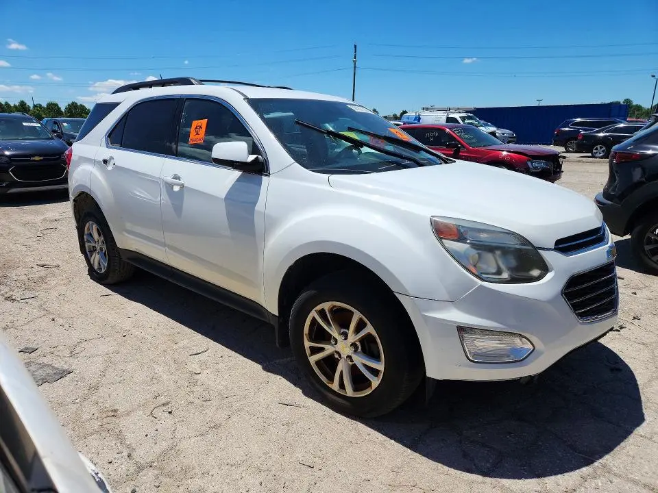 2017 CHEVROLET EQUINOX LT  