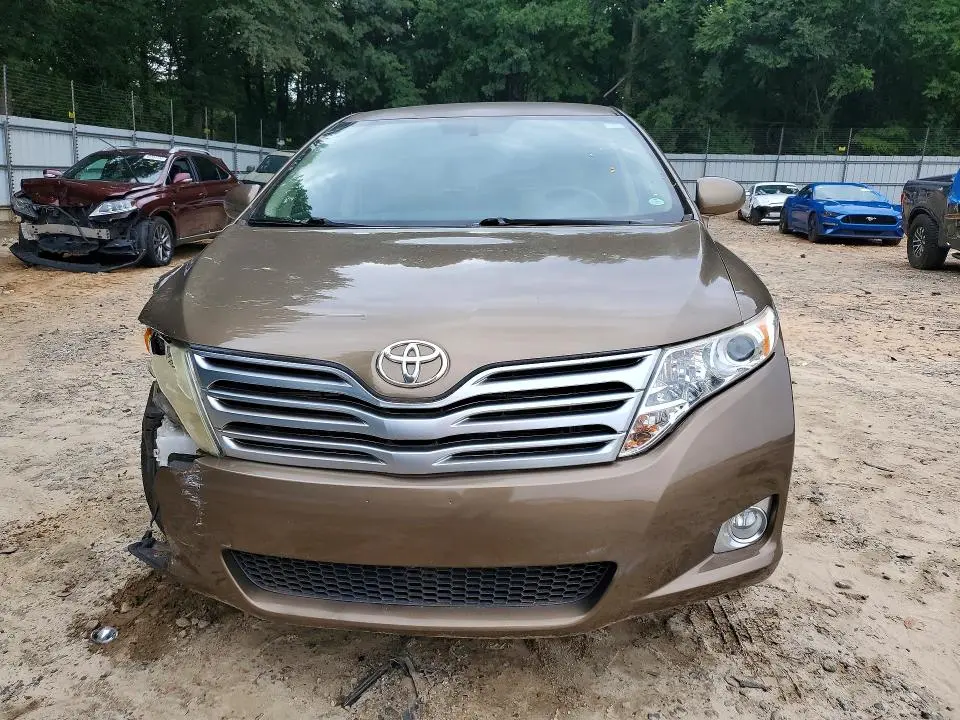 2012 TOYOTA VENZA LE  