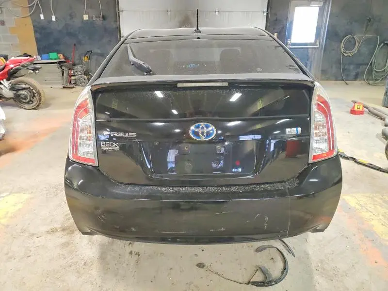2014 TOYOTA PRIUS   