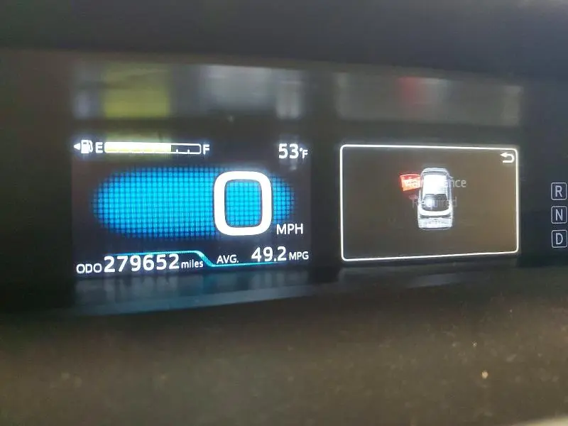2019 TOYOTA PRIUS LE  