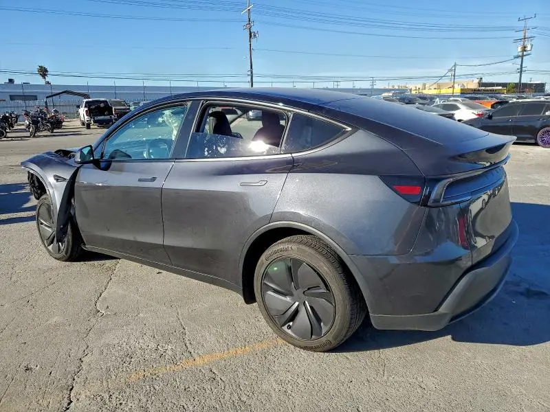 2026 TESLA MODEL Y   