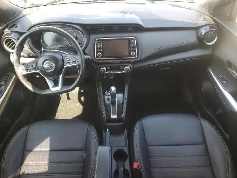 2019 NISSAN KICKS S  