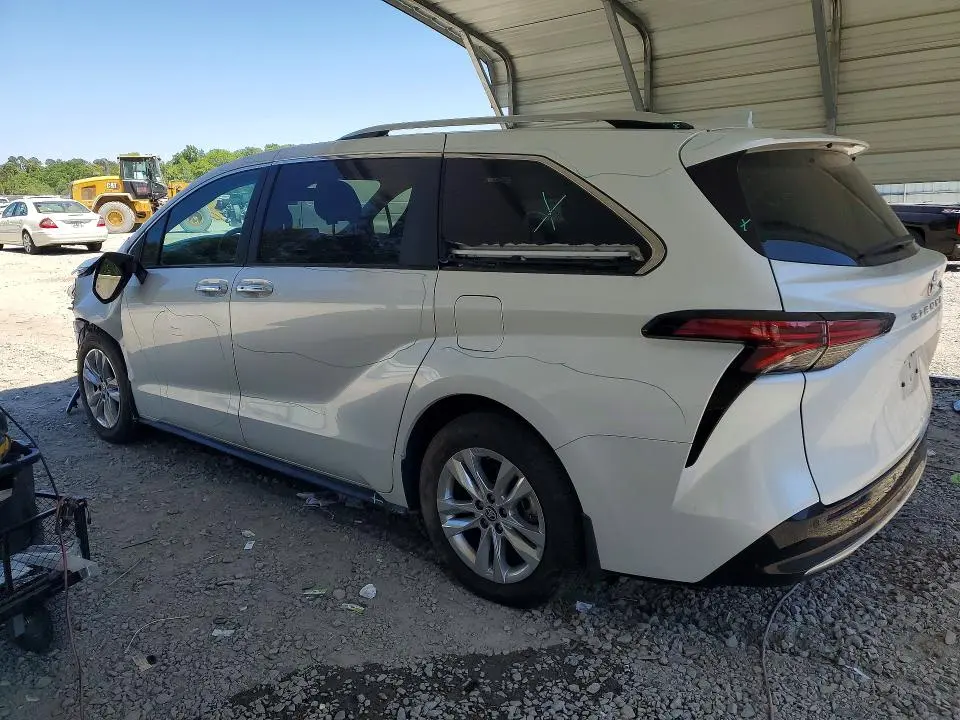 2024 TOYOTA SIENNA LIMITED 7-PASSENGER  