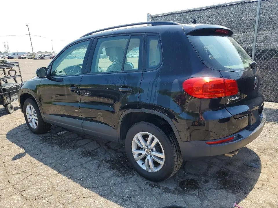 2017 VOLKSWAGEN TIGUAN S  