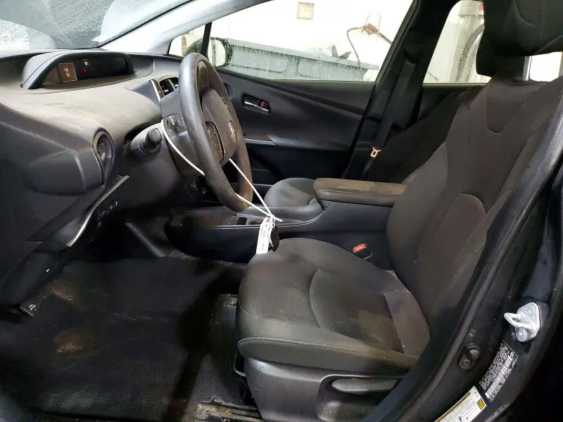 2019 TOYOTA PRIUS LE AWD-E  