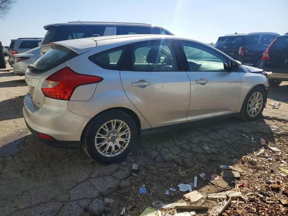 2012 FORD FOCUS SE  