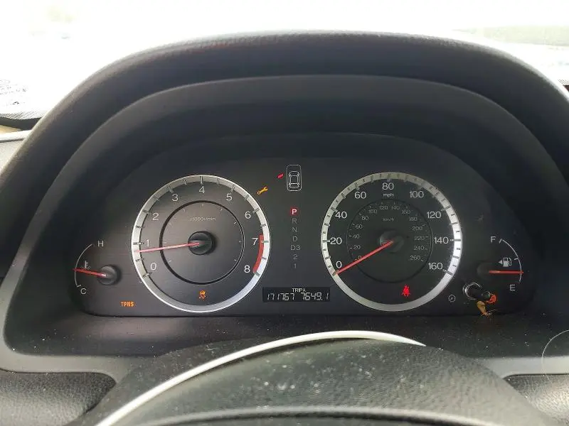 2011 HONDA ACCORD SE  
