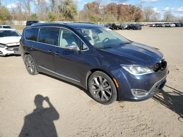2018 CHRYSLER PACIFICA LIMITED  