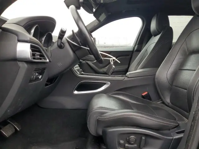 2017 JAGUAR F-PACE R - SPORT  