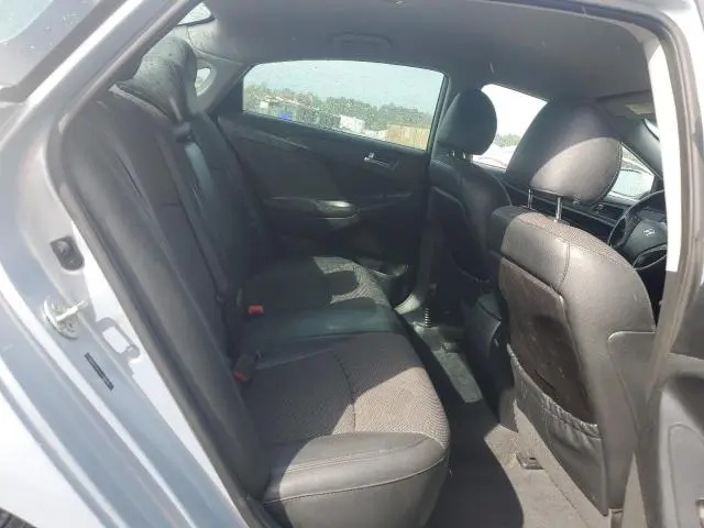 2012 HYUNDAI SONATA SE  