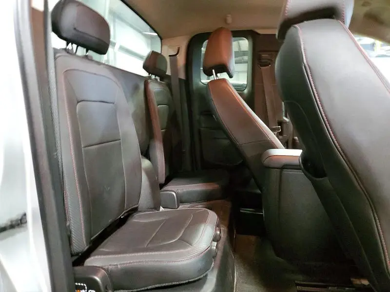 2015 GMC CANYON SLE  