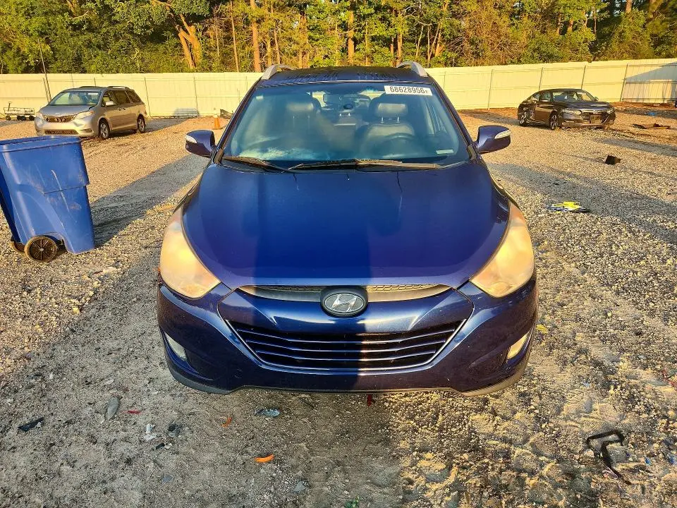 2013 HYUNDAI TUCSON GLS  