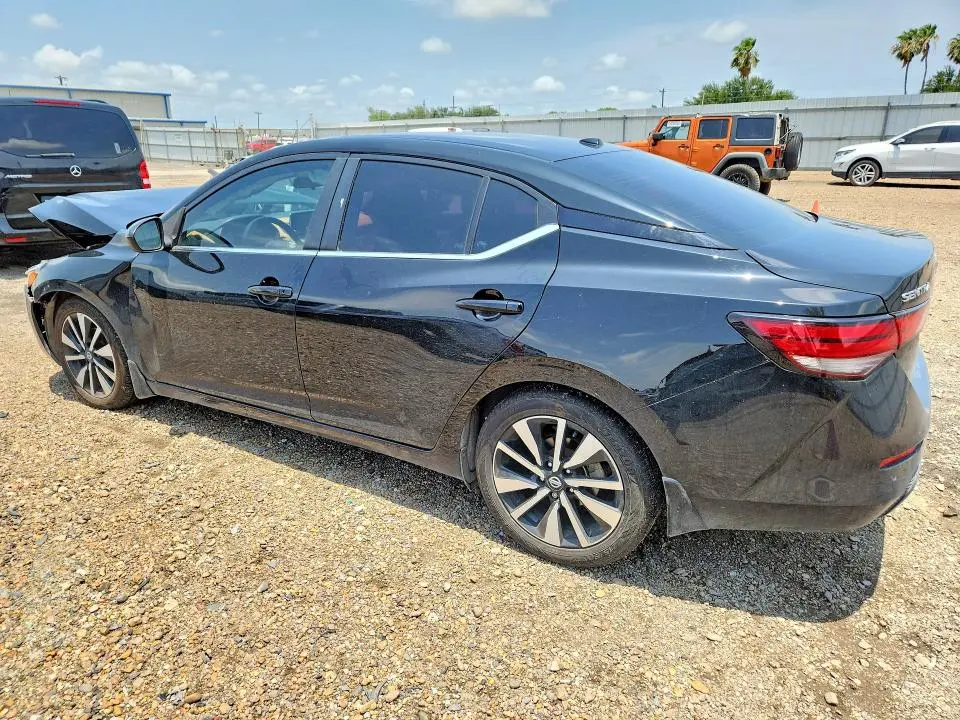 2022 NISSAN SENTRA SV  