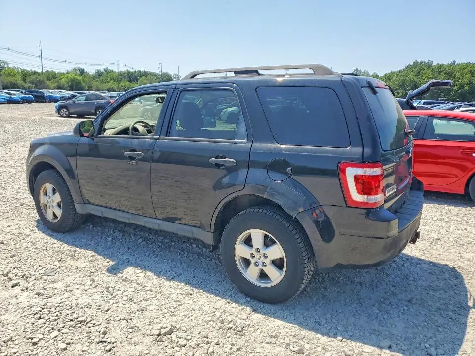 2011 FORD ESCAPE XLT  