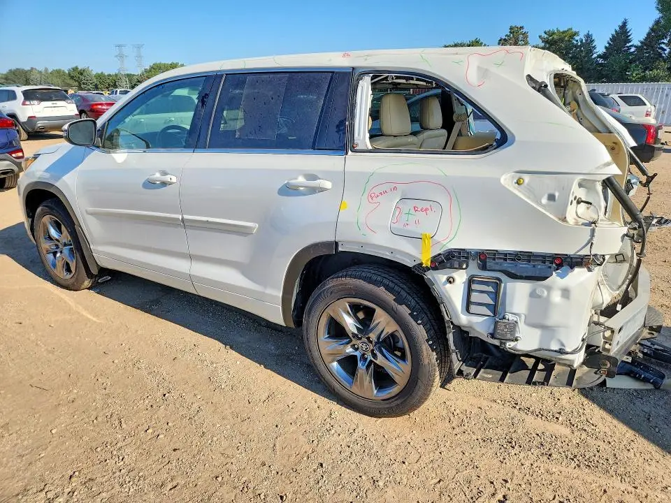 2017 TOYOTA HIGHLANDER LIMITED PLATINUM  