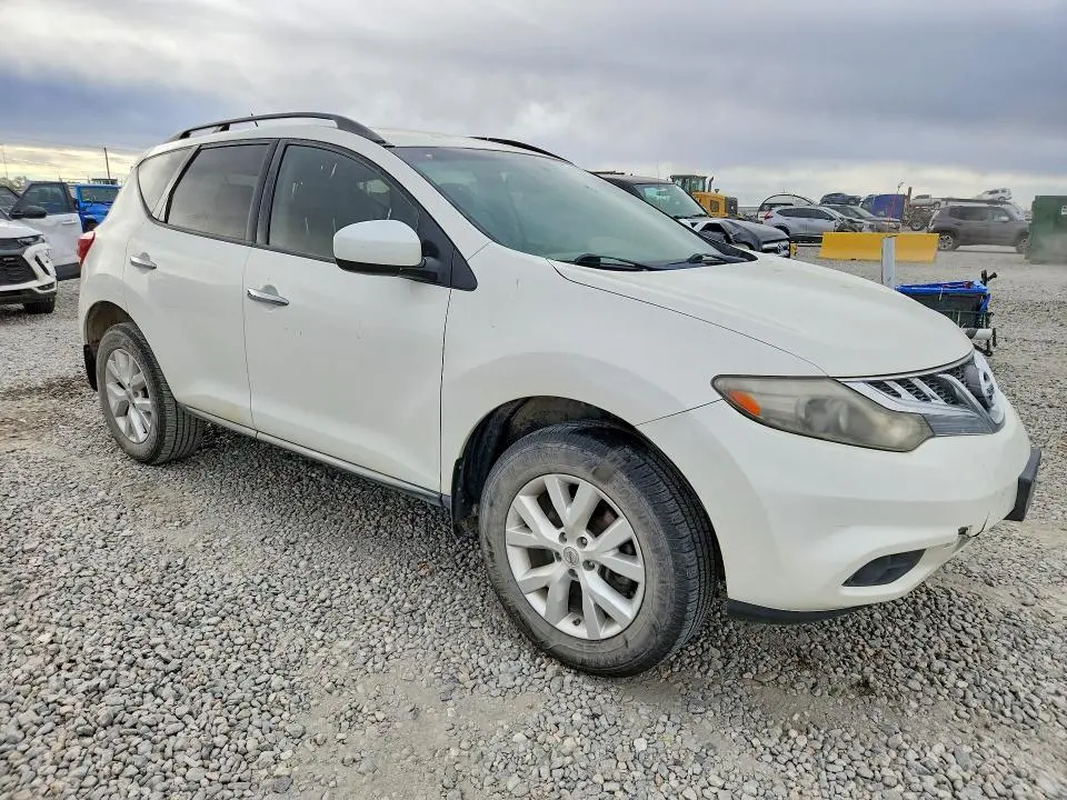 2014 NISSAN MURANO SV  