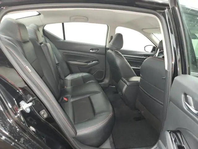 2024 NISSAN ALTIMA SR  