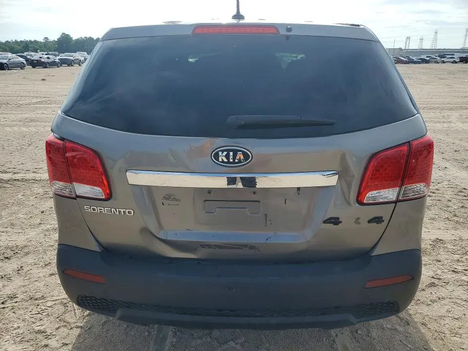2012 KIA SORENTO LX  