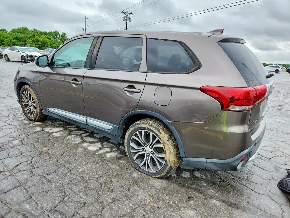 2018 MITSUBISHI OUTLANDER SE  