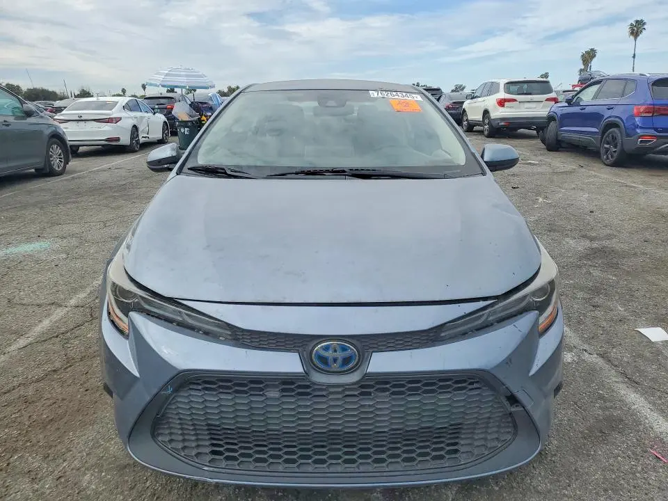 2021 TOYOTA COROLLA LE  