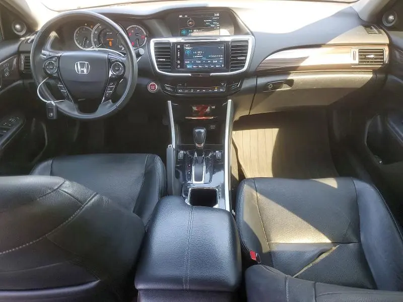 2016 HONDA ACCORD TOURING  
