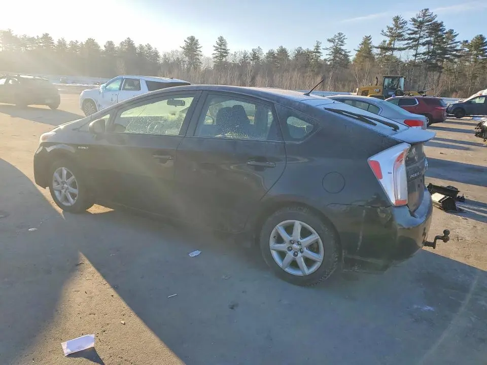 2015 TOYOTA PRIUS TWO  