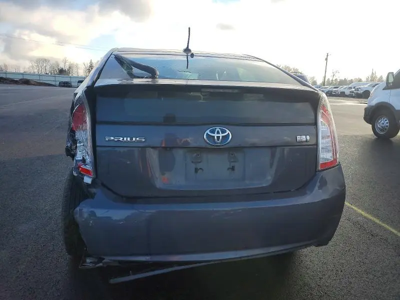 2013 TOYOTA PRIUS   
