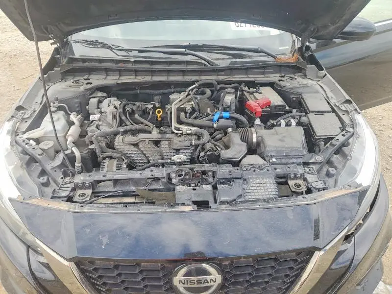 2021 NISSAN ALTIMA SR  