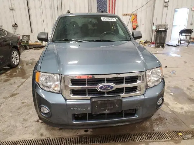 2011 FORD ESCAPE XLT  