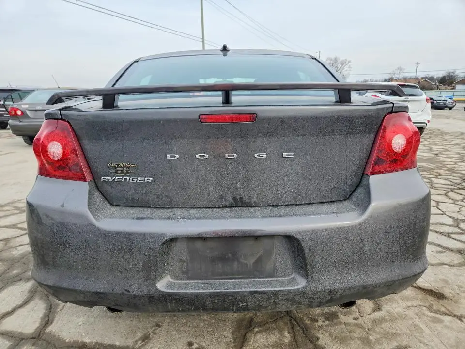 2014 DODGE AVENGER SE  