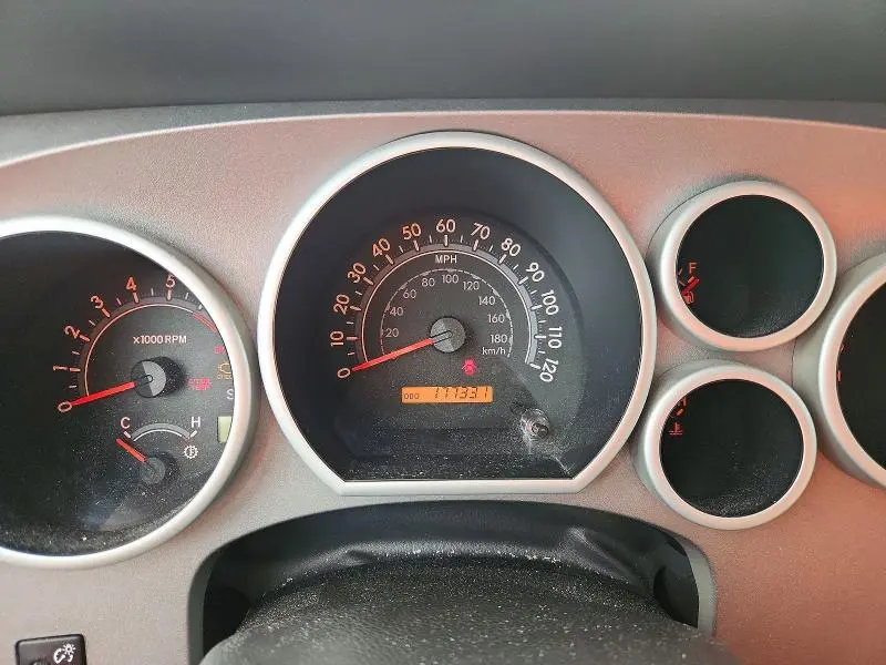2011 TOYOTA TUNDRA CREWMAX SR5  