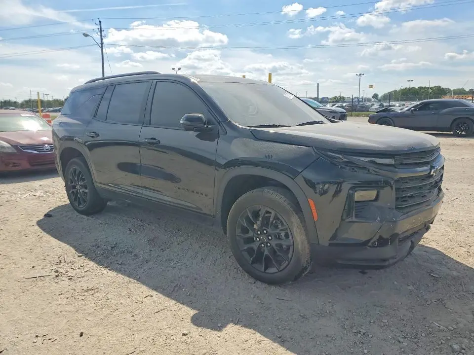 2024 CHEVROLET TRAVERSE LT  