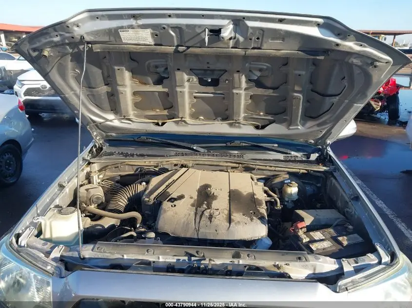 2015 TOYOTA TACOMA BASE V6