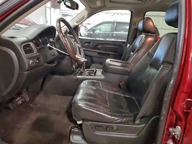 2011 GMC YUKON XL DENALI  