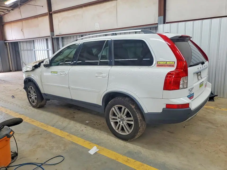 2011 VOLVO XC90 3.2  