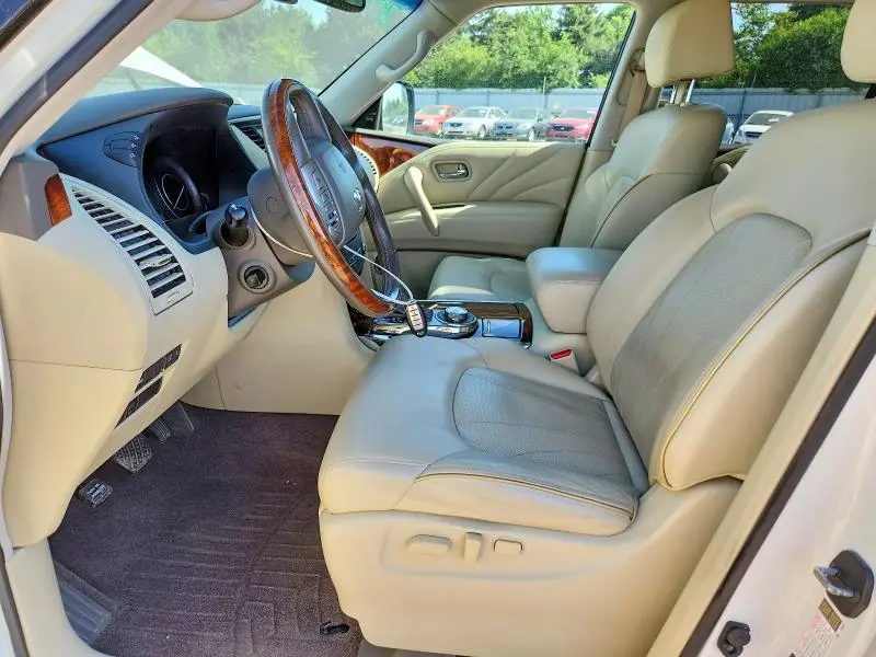 2017 INFINITI QX80 BASE  