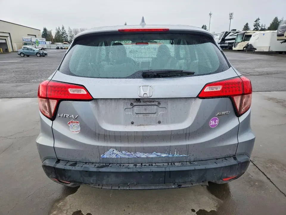 2017 HONDA HR-V LX  