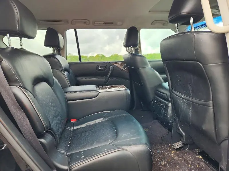 2015 INFINITI QX80 BASE  