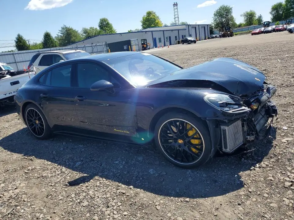 2017 PORSCHE PANAMERA TURBO  