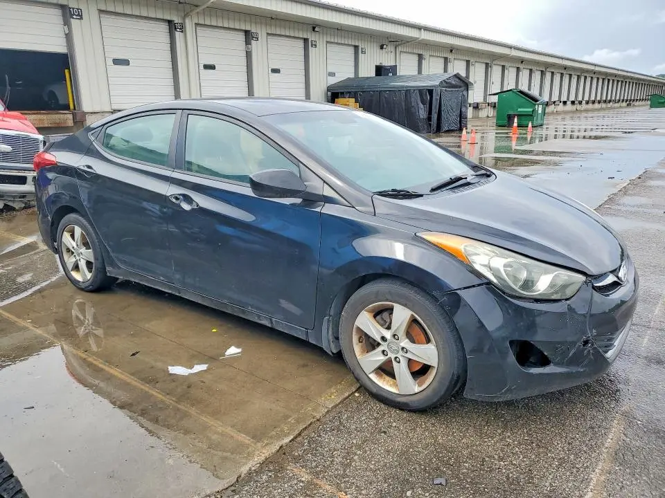 2012 HYUNDAI ELANTRA GLS  