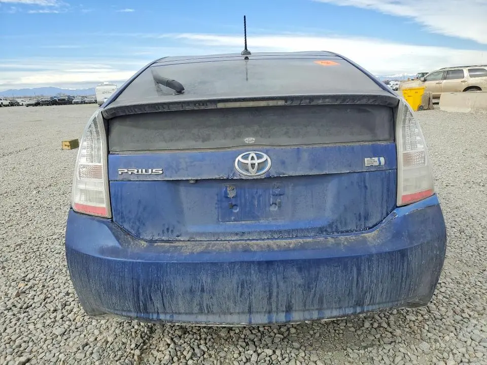 2011 TOYOTA PRIUS FOUR  