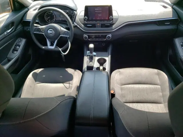 2022 NISSAN ALTIMA SV  