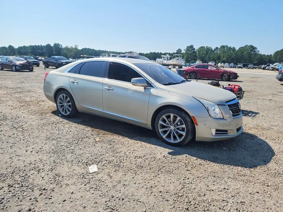 2016 CADILLAC XTS LUXURY COLLECTION  