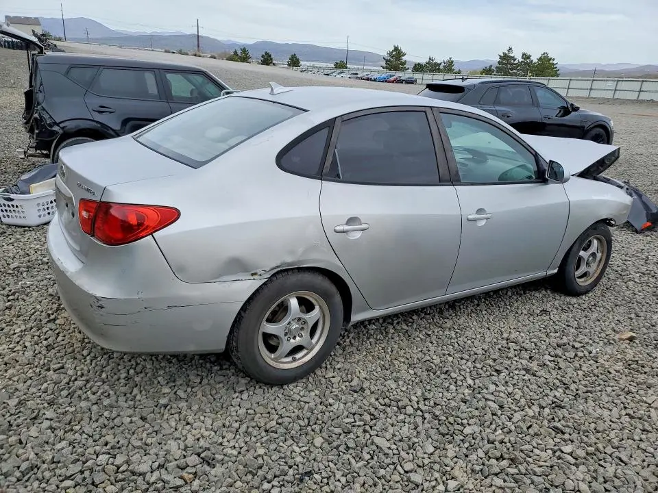 2010 HYUNDAI ELANTRA GLS  
