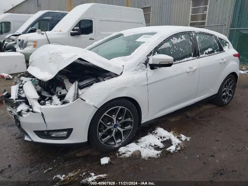 2017 FORD FOCUS SEL