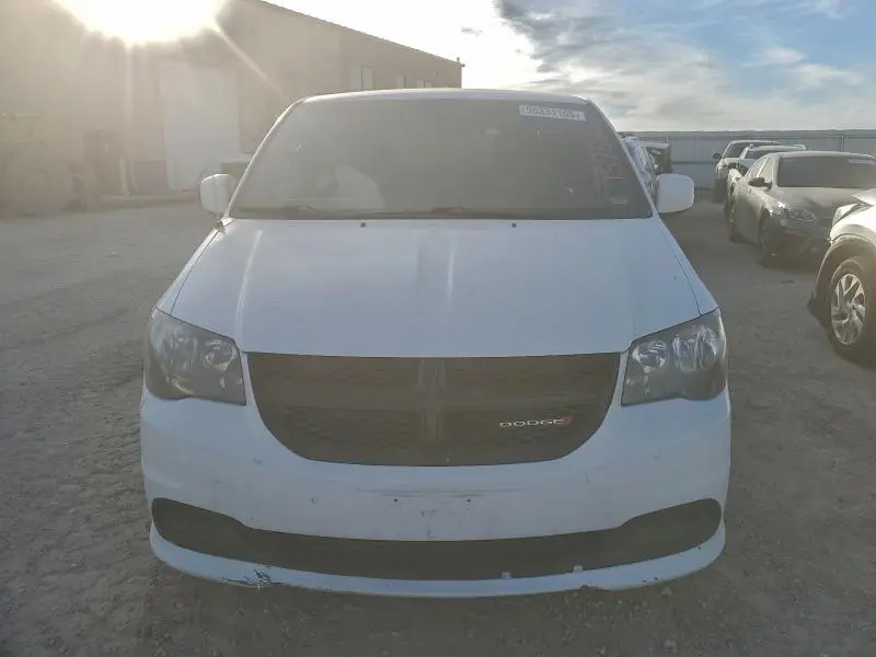 2015 DODGE GRAND CARAVAN SE  