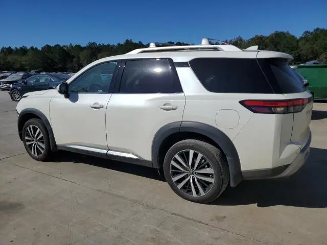 2024 NISSAN PATHFINDER PLATINUM  
